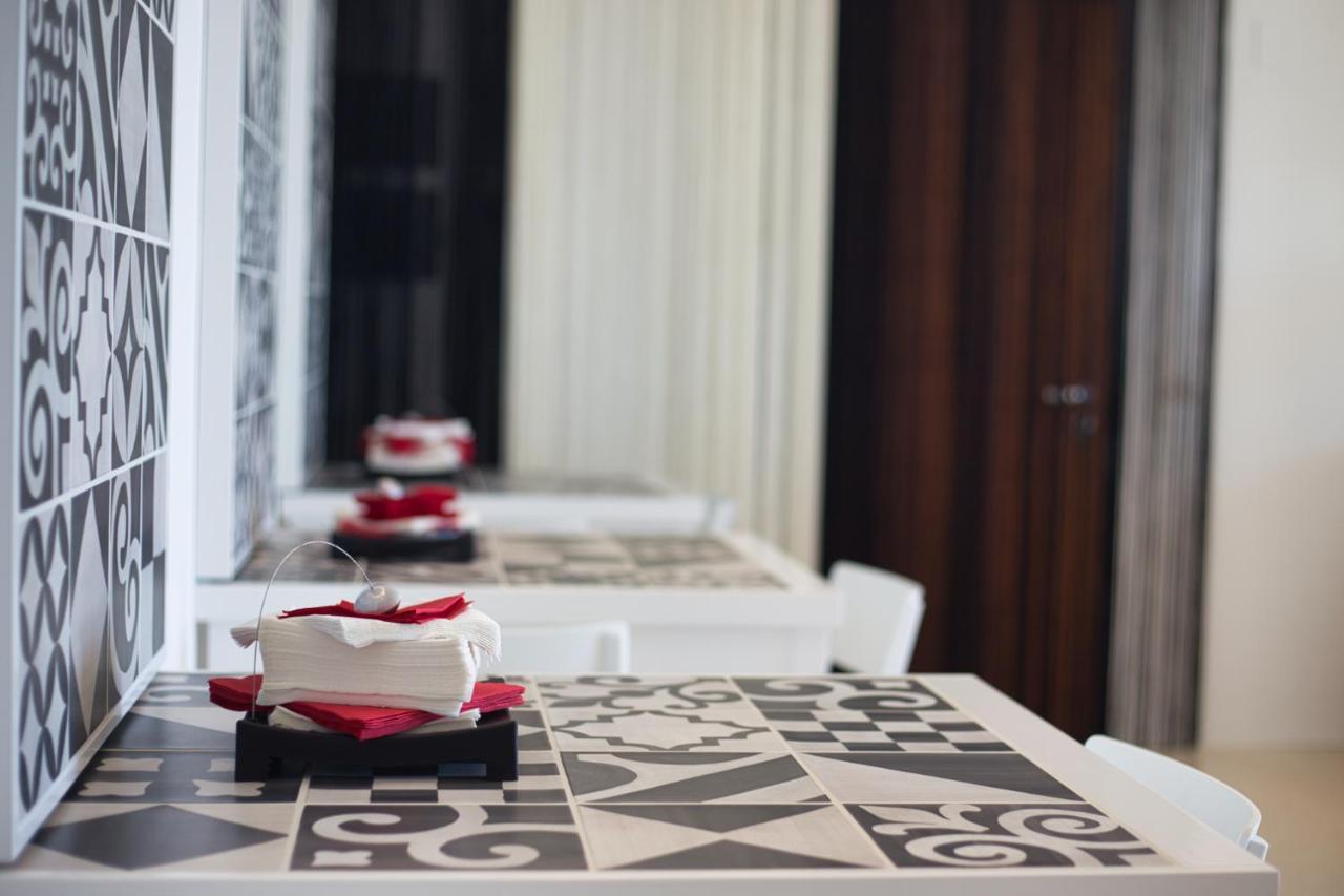 Residenze Longhi Bed & Breakfast Vasto Luaran gambar