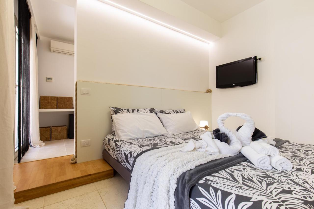 Residenze Longhi Bed & Breakfast Vasto Luaran gambar