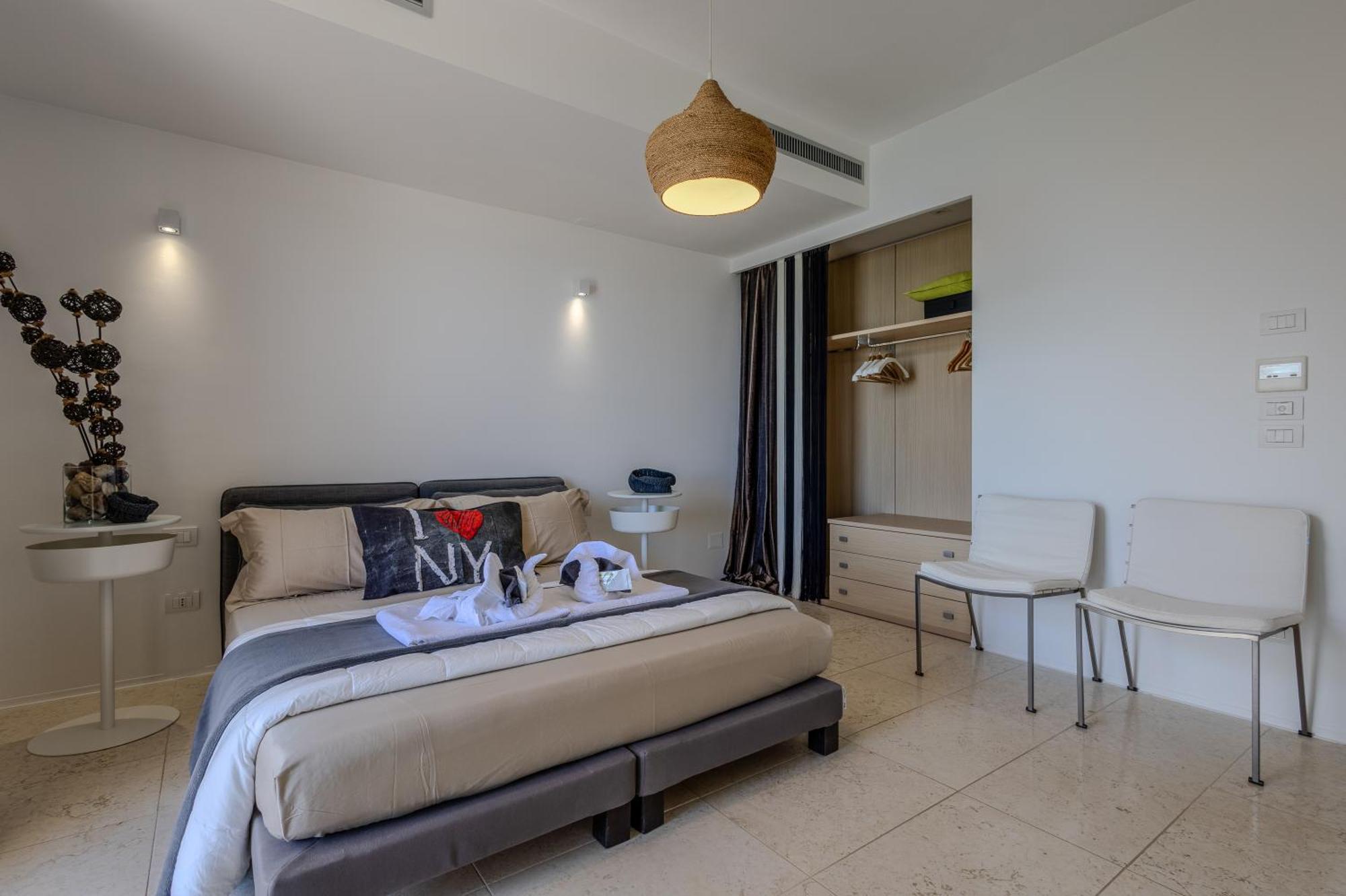 Residenze Longhi Bed & Breakfast Vasto Luaran gambar